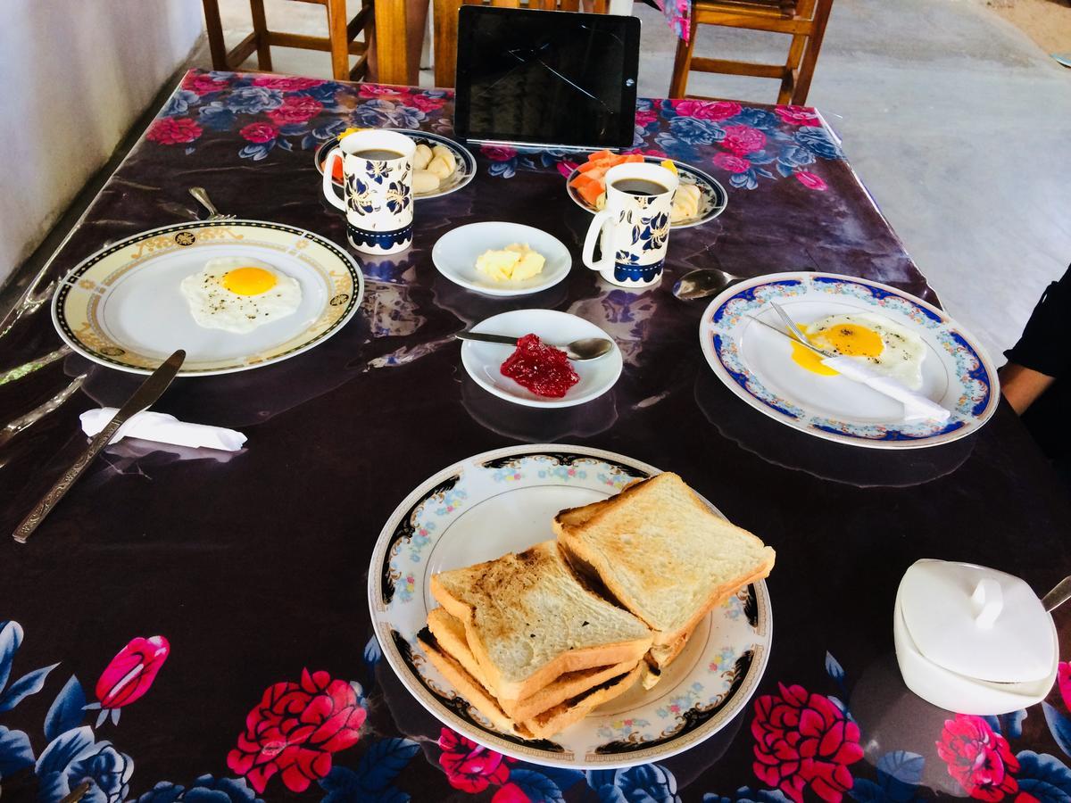 Tropicana Home Stay อารูกัมเบย์ ภายนอก รูปภาพ